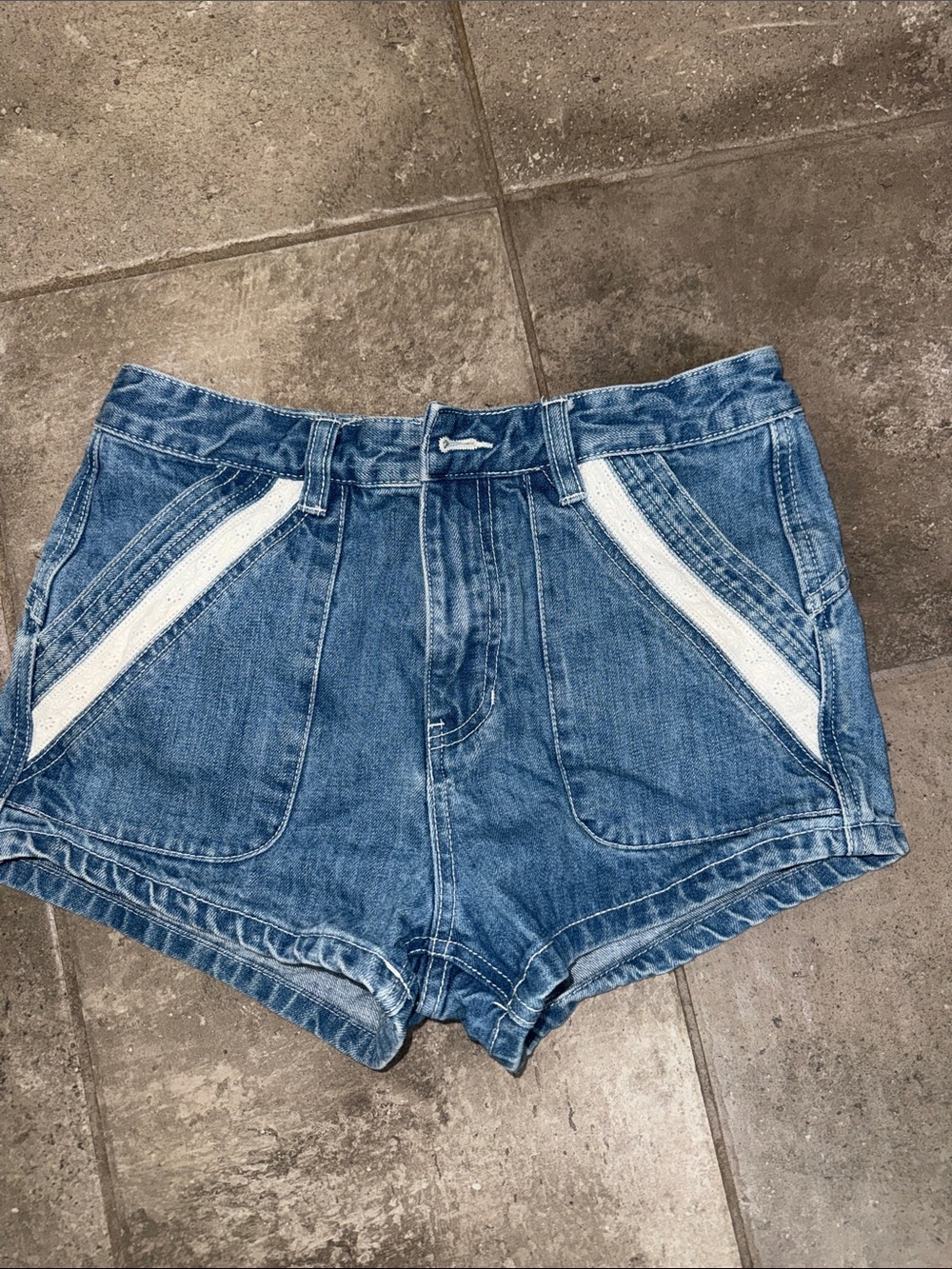 Woman’s free people denim shorts